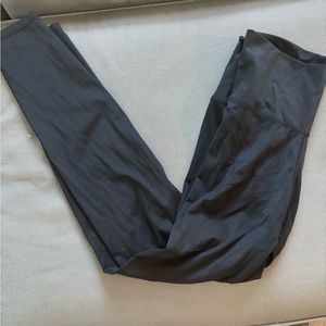 3 pairs black sunzel leggings (Amazon brand)
